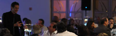 Micro-magicien corporatif